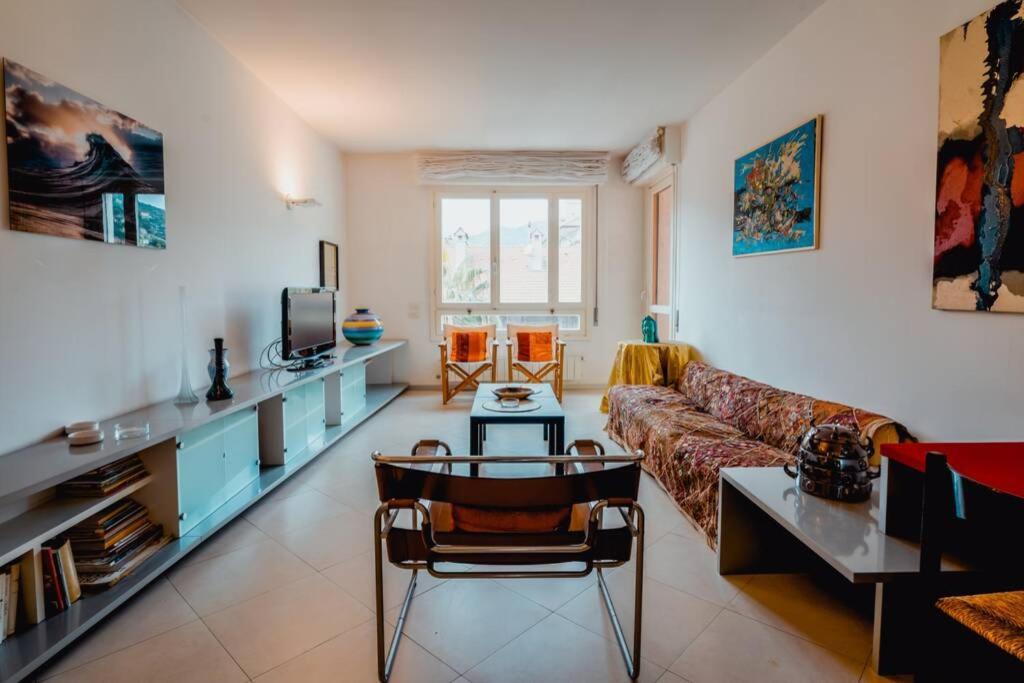 Grand Central Ventimiglia - Wifi & Parking Exterior foto