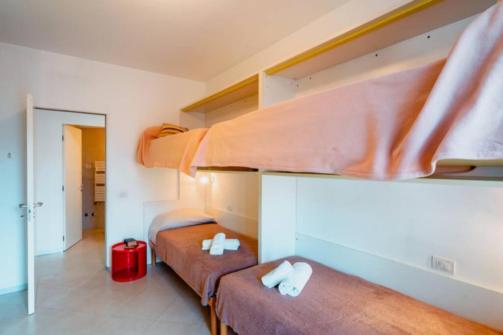 Grand Central Ventimiglia - Wifi & Parking Exterior foto